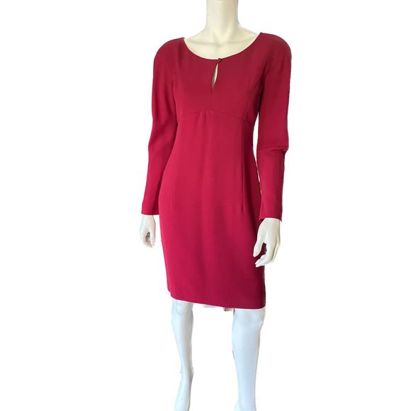 TARAHI NWOT Deep Red Long Sleeve Fitted Pencil Dress, Size 6 - Picture 5 of 16